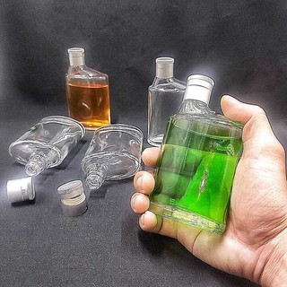 Chai Đựng Rượu Mini Bỏ Túi 100ML (combo 2 cái) mẫu Dẹt kiểu SỐ 6 nắp nhựa bạc - Chai Thủy Tinh Nhỏ thiết kế độc đáo