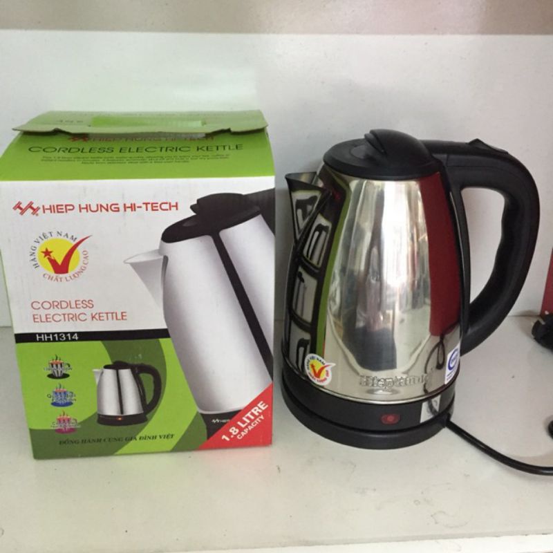 Ấm siêu tốc Hiệp Hưng 1,8 lít