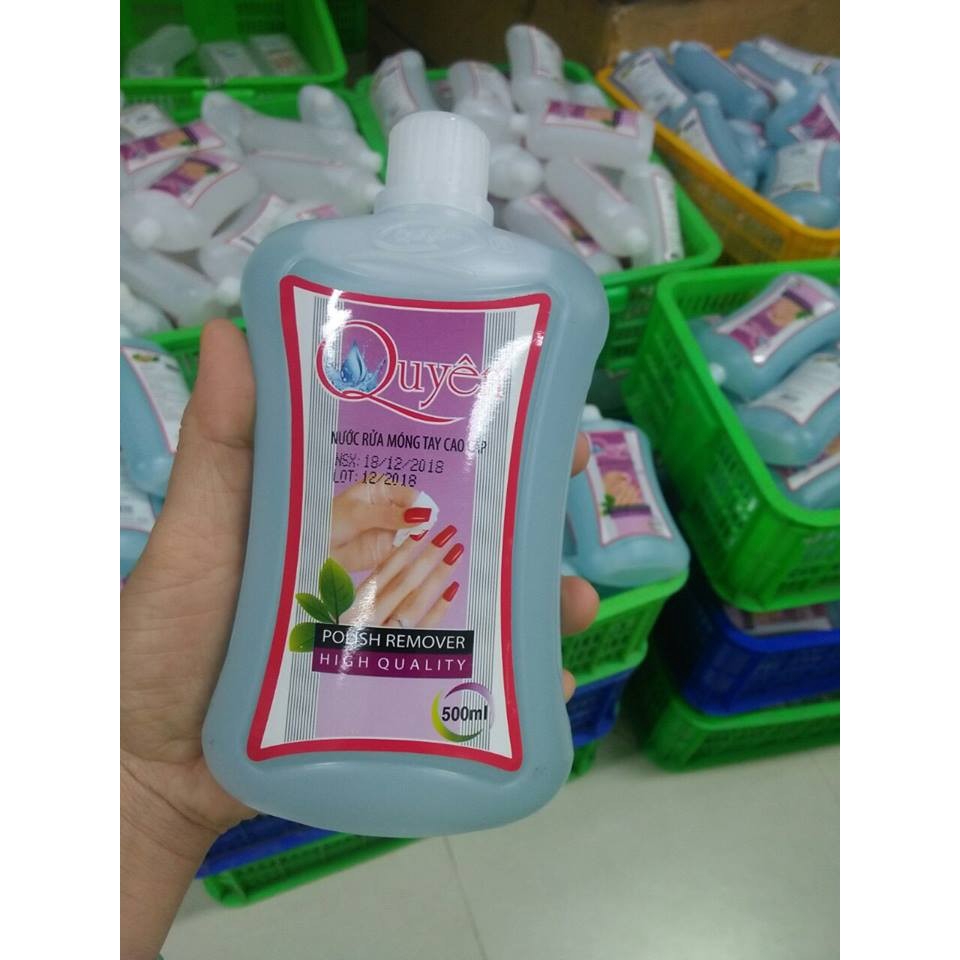 nước rửa móng tay aceton Quyên 500ML