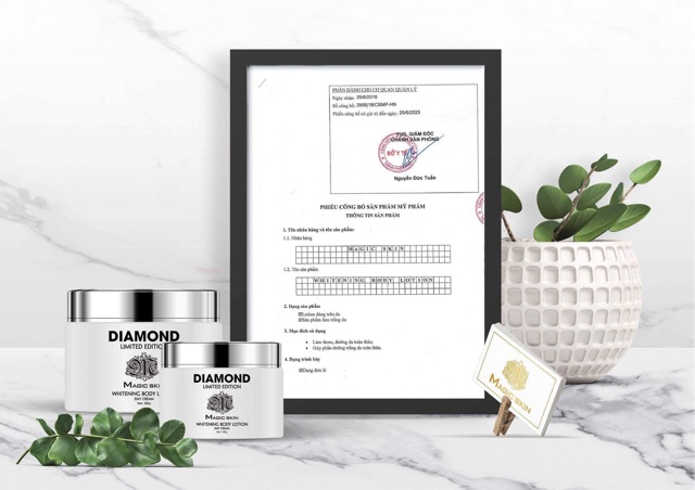 KEM BODY DƯỠNG SIÊU TRẮNG CHỐNG NẮNG SPF 30+