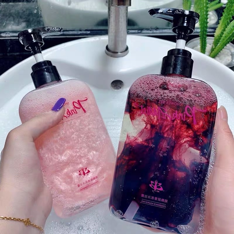 CHÍNH HÃNG Set Sữa Tắm Tạo Bọt Tự Pha Hương Nước Hoa PINK ADDICT 420ML Kèm 2 Ống Tinh Chất VITAMIN Trắng Da | BigBuy360 - bigbuy360.vn