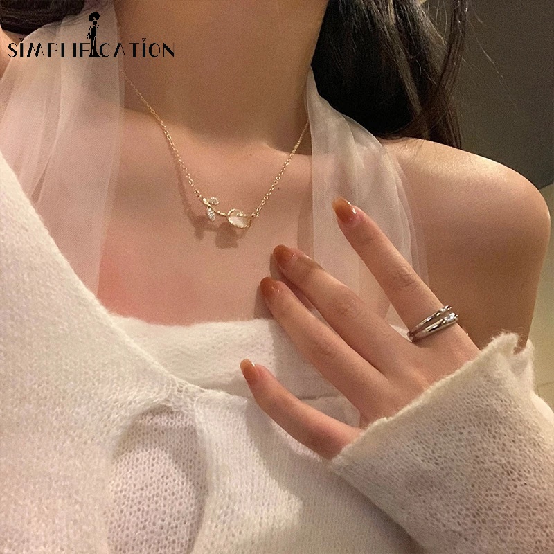 Vòng cổ Mặt Hoa Tulip Đính Đá Opal / Kim Cương Giả Thời Trang Hàn Quốc Cho Nữ