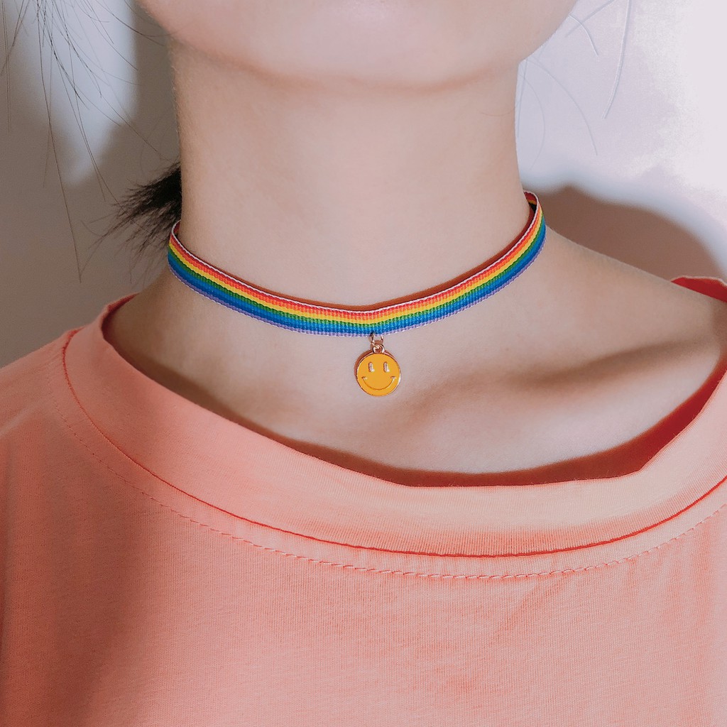 [Mã FAJGT8 giảm 15% đơn 99K] Vòng Tay Cầu Vồng Kiêm Choker Kèm Charm Mặt Trăng Mặt Cười Unisex Cá Tính | BigBuy360 - bigbuy360.vn