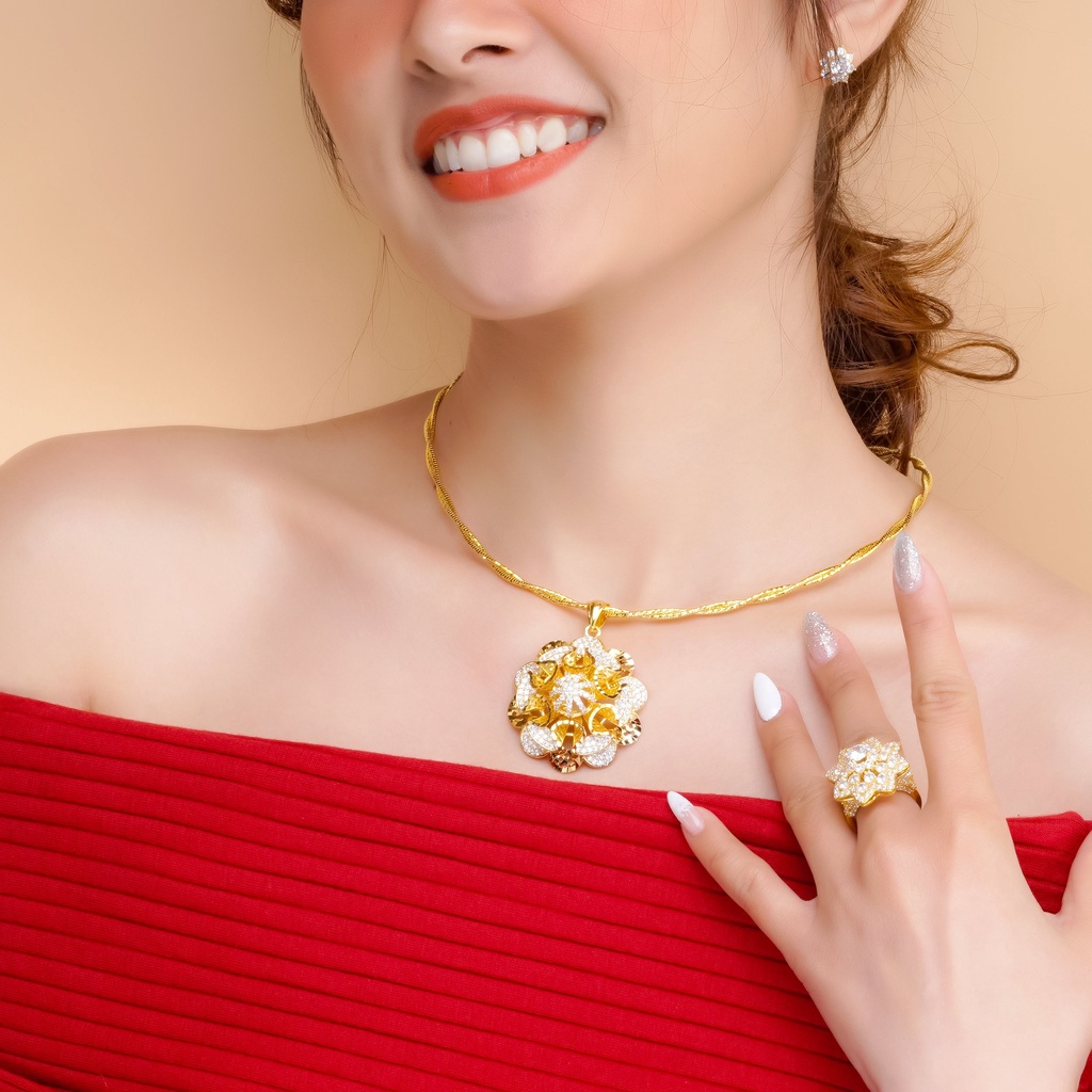 Mặt Dây Chuyền Hoa Mạ Vàng 18K - M779164