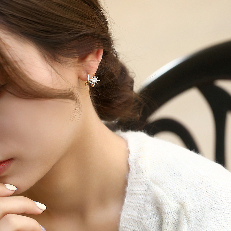 Bông Tai Ngôi Sao Đính Đá Hai Hàng Thời Trang Hàn Quốc