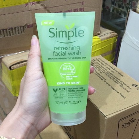 Sữa rửa mặt Simple 150ml chính hãng