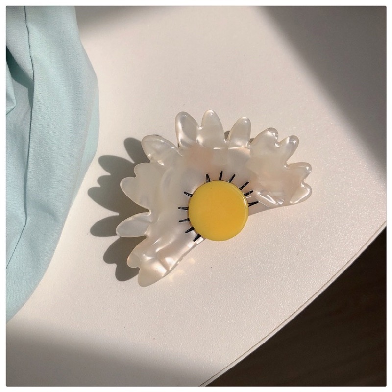 Kẹp tóc hoa Fiona Hàn Quốc