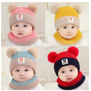 Set Mũ Len 2 Quả Bông Kèm Khăn Ống Dày Ấm Cho Bé