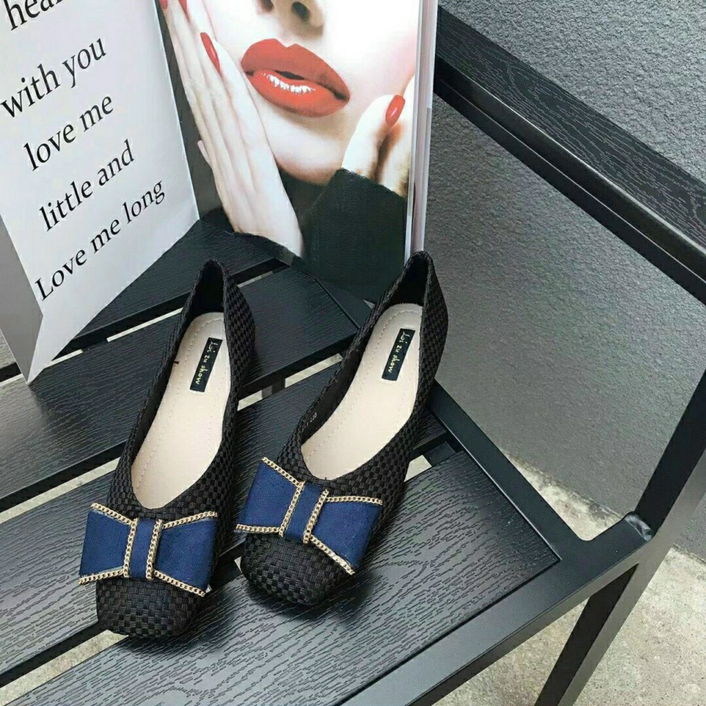 Giày Bệt mẫu bệt hot hit phù hợp với xu hướng hiện nay | BigBuy360 - bigbuy360.vn