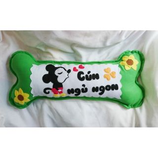 Gối ôm hình khúc xương Chuột Mickey