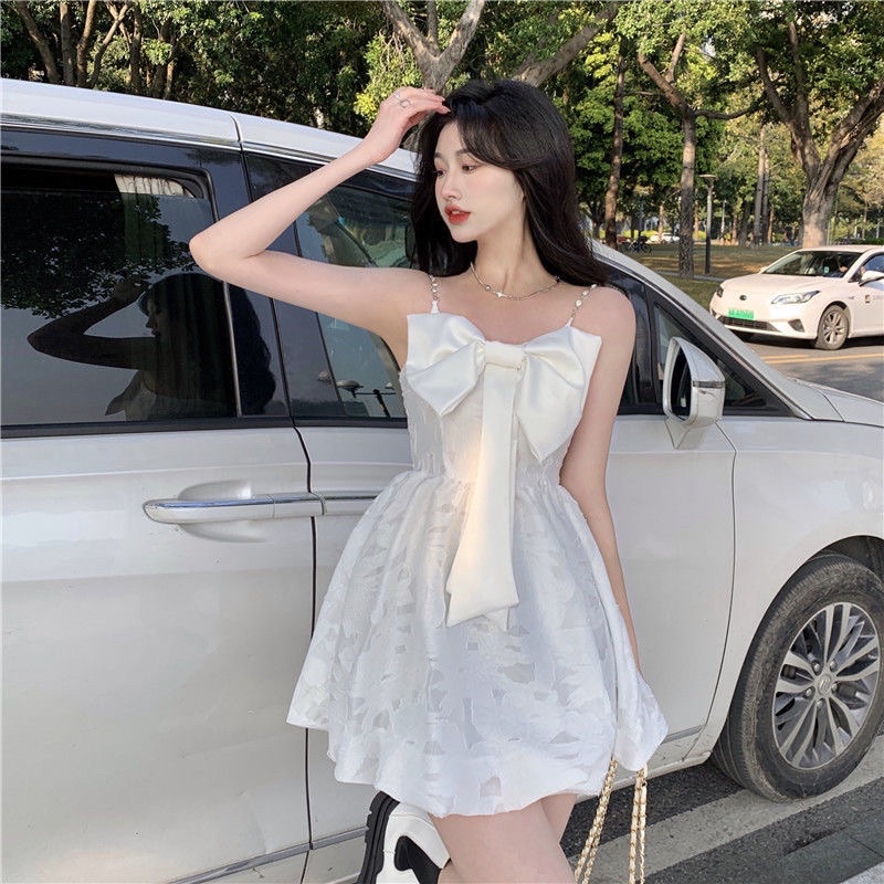 Đầm hai dây đá nơ ngực xoè bồng dễ thương/ Váy ullzang ngọt ngào năng động Hàn Quốc