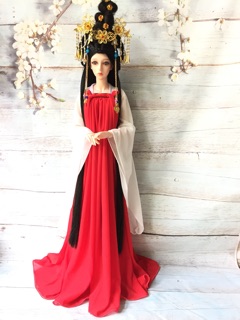 Đồ búp bê cổ trang