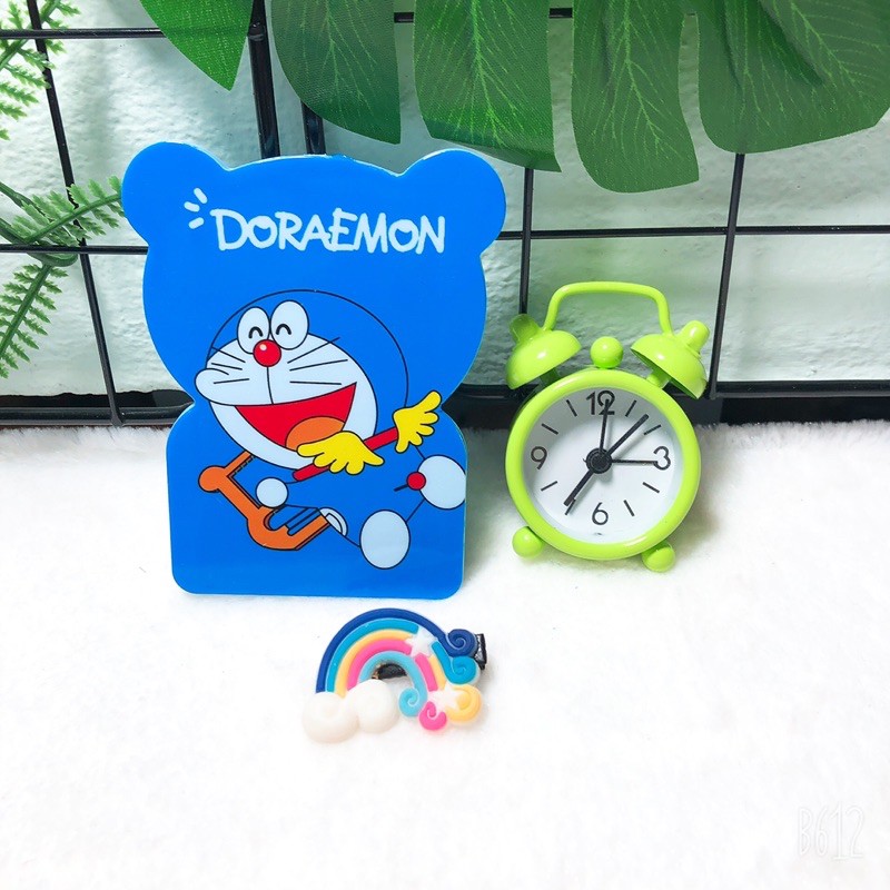 Gương mini kèm lược Doremon