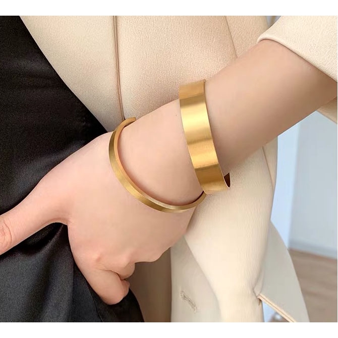 Vòng đeo tay thép titan mạ vàng hồng 18k phong cách âu mỹ đơn giản dễ phối đồ thời trang dành cho cặp đôi/ bản lớn