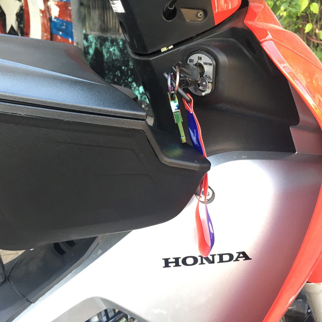 Thùng Giữa Givi Wave Alpha 110  - Thùng Đựng Đồ Giữa Xe Wave Alpha 110 - Thùng Givi Wave Alpha - Bạn Phượt