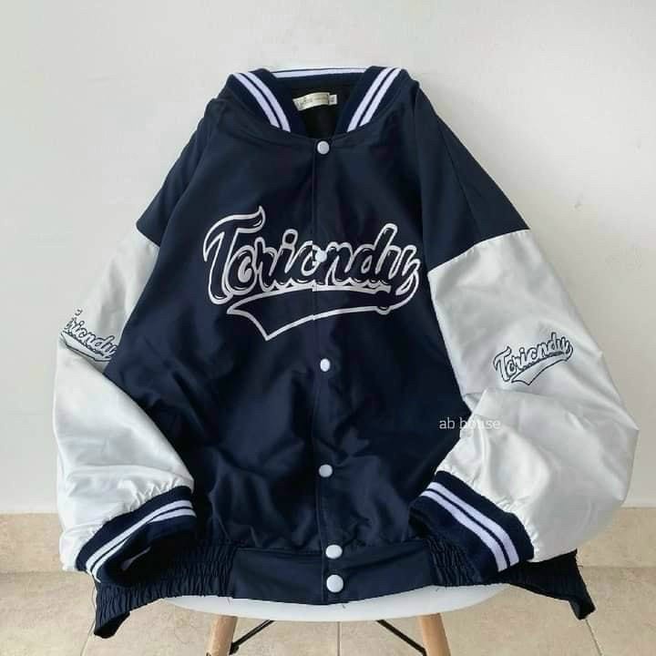 Áo Bomber 𝗙𝗥𝗘𝗘𝗦𝗛𝗜𝗣 Áo chống nắng TORICN  ĐEN nam nữ freesize unisex kute hàn quốc dễ thương varsity cao cấp giá rẻ.