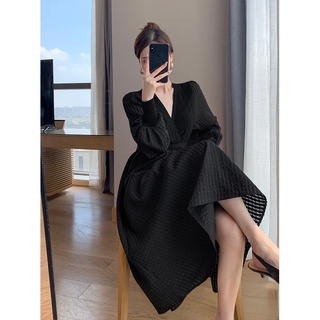Đầm nữ thiết kế đi tiệc đi chơi