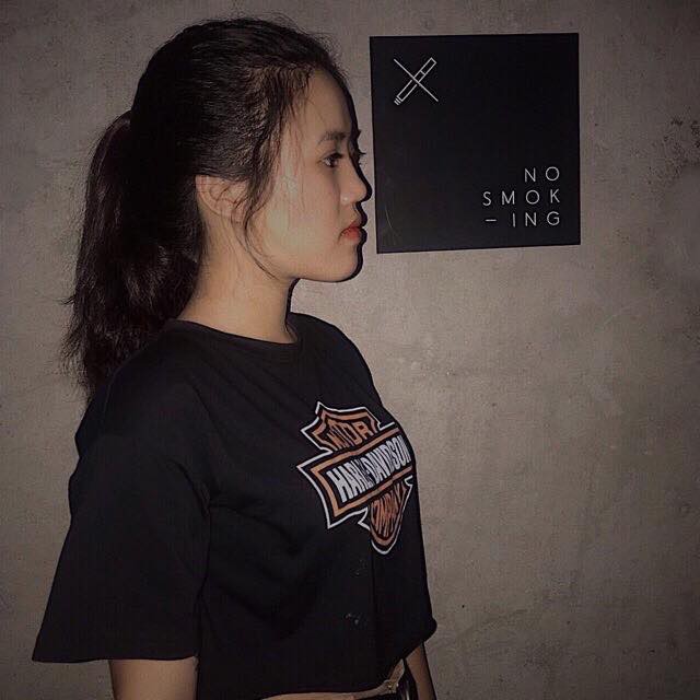 [ VIDEO THẬT SHOP QUAY ] Áo croptop tay ngắn màu đen chữ in cực dễ thương