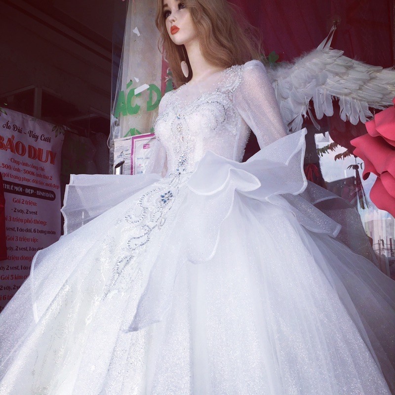 Váy cưới xoài non