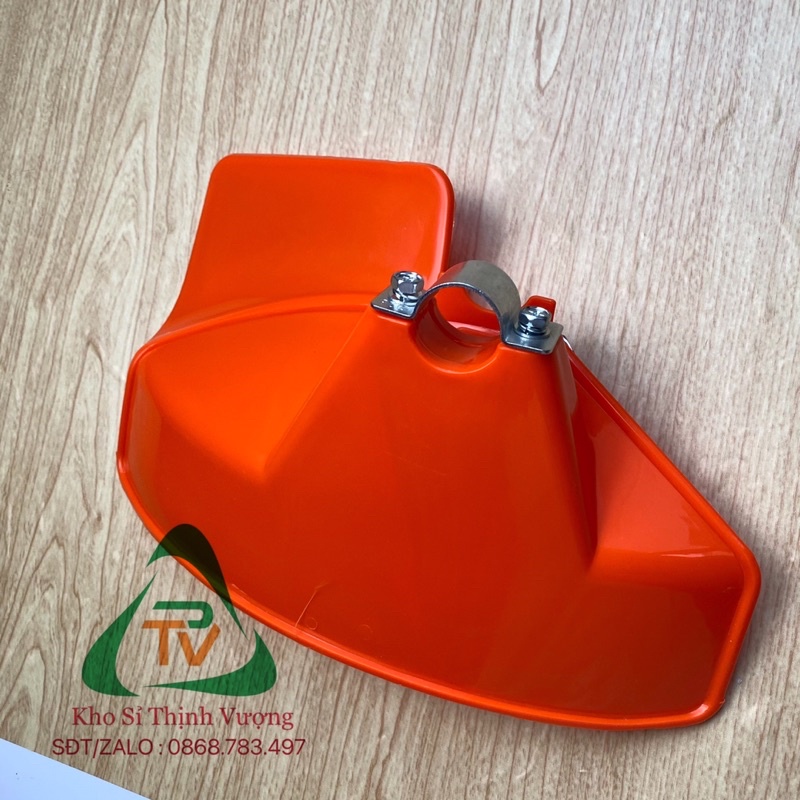 Tấm Chắn cỏ máy cắt cỏ, kích thước lớn, nhựa dẻo chịu mọi va đập đất đá văng, dùng cho các loại máy cắt cỏ