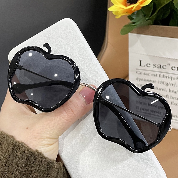 Kính Mát apple Chống Tia UV Cho Bé