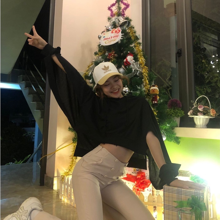Nón lưỡi trai Adidas mix vàng trắng free size dành cho cả nam và nữ