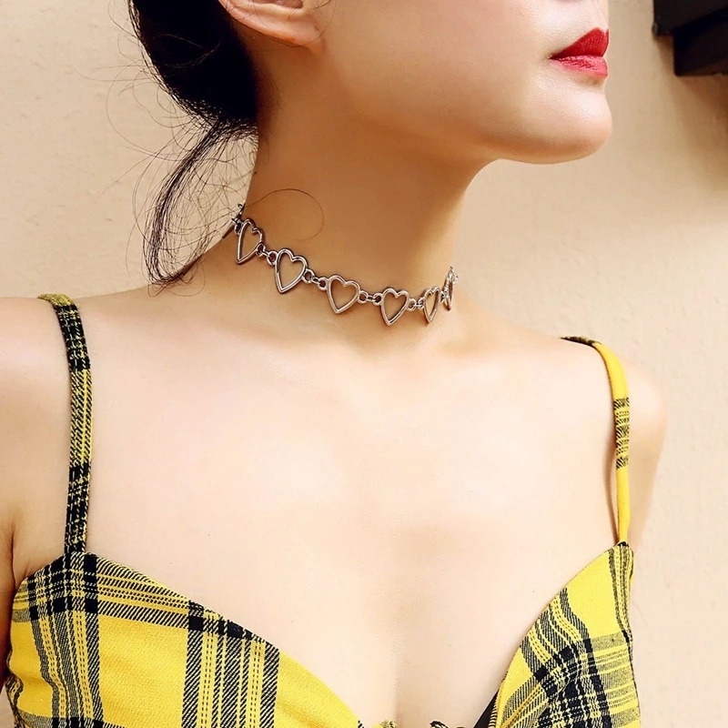 Vòng cổ mặt hình trái tim rỗng phong cách đường phố cá tính thời trang cho nữ