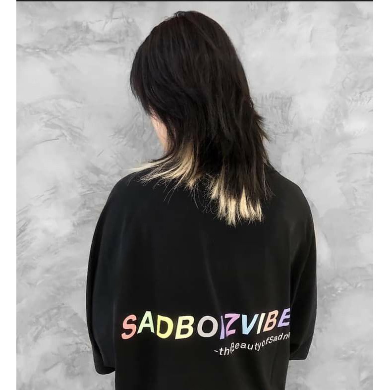 Áo thun in chữ SADBOIZVIBES tay lỡ nam nữ mặc form cực đẹp