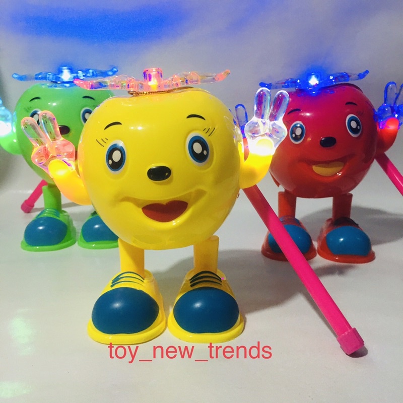 Lồng đèn trung thu,hình trái táo .Có nhạc ,đèn nhấp nháy, có tay cầm, màu sắc nét. Đồ chơi hót năm 2022 cho bé yêu