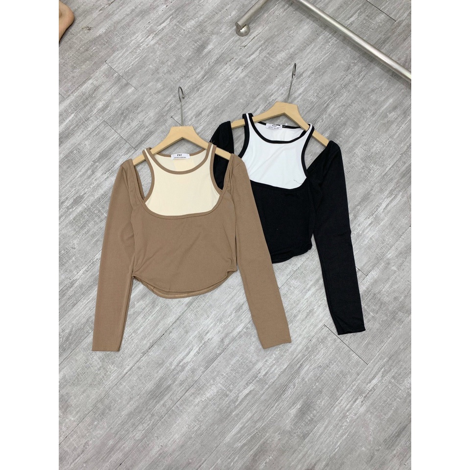 Áo Zip Thun Tăm Khoét Vai Phối Cổ Yếm Tay Dài Vạt Bầu Dáng Croptop Phong Cách Ulzzang - Hanju