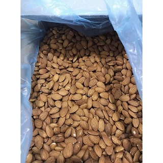 Hạt hạnh nhân Mỹ