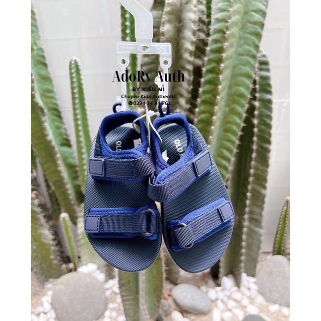 Giày sandal cho bé trai auth