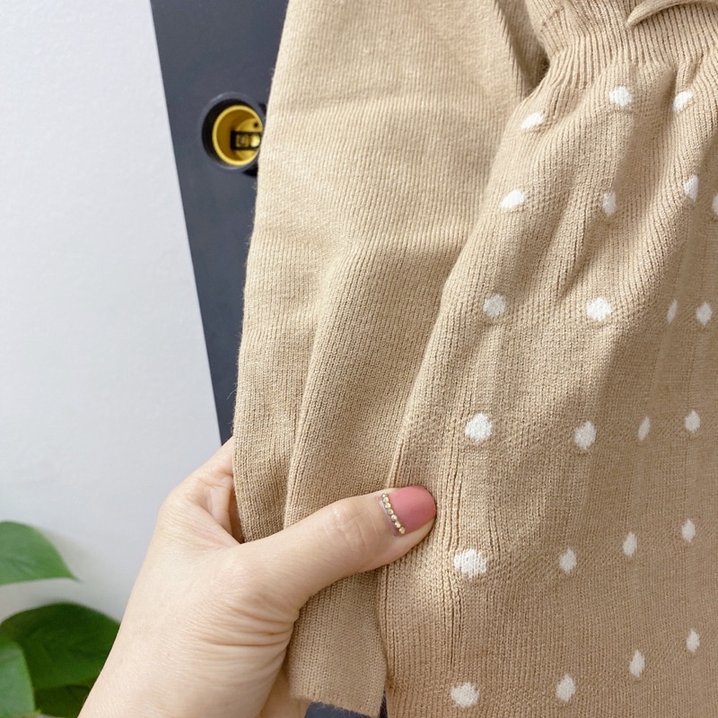 (sale)Váy len bầu - Đầm bầu mùa đông len chấm bi (40-75kg)