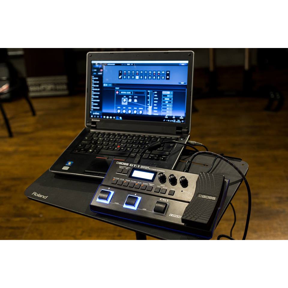 Phơ bàn Guitar điện Boss GT1  Bản thu nhỏ của Boss GT100
