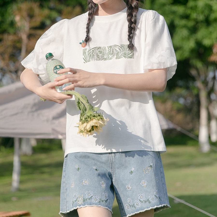 Quần Short Jean Lưng Cao Ống Rộng Thêu Ren Màu Xanh Dương Thời Trang Mùa Hè Hàng Mới Dành Cho Bạn Nữ