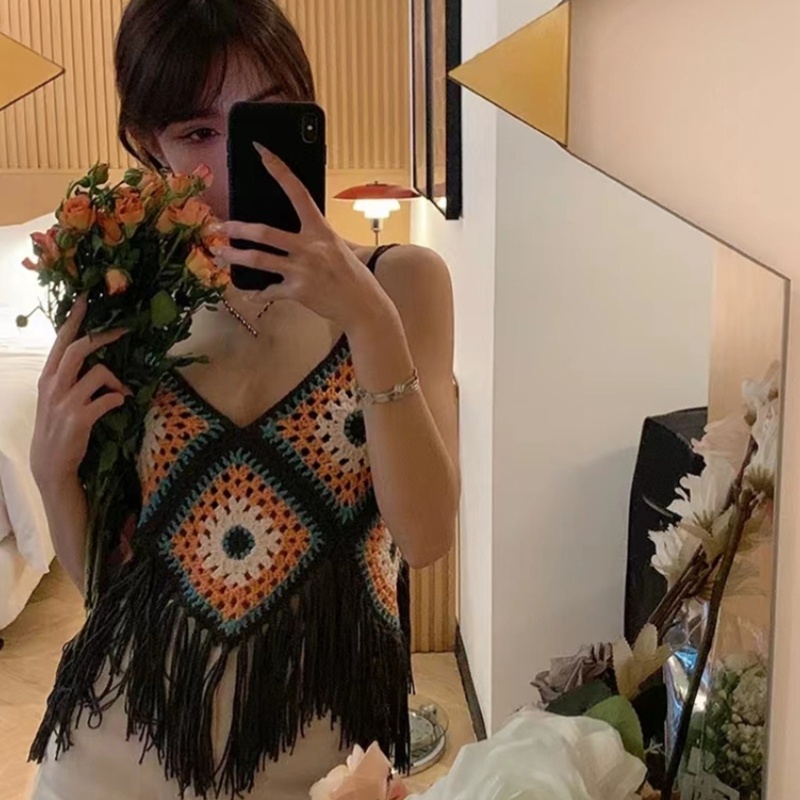 Áo Croptop Dệt Kim Hai Dây Cổ Chữ V Phối Tua Rua Phong Cách Boho Thời Trang Cho Nữ