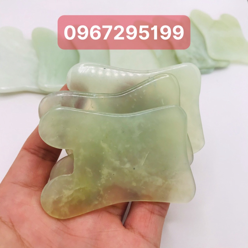Ngọc cạo gió mặt spa giúp sáng da,nâng cơ,giảm nhăn.