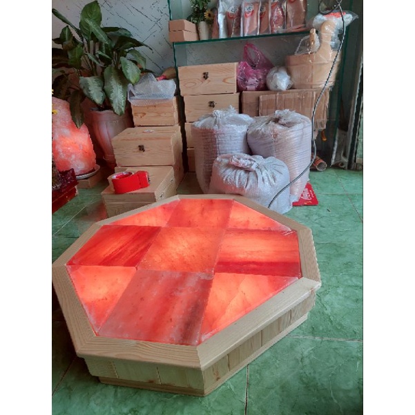 Bàn thiền đá muối himalya hình bát giác nâng cao giá trị thiền định