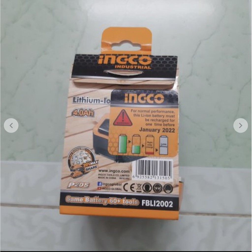 Pin INGCO  20V/4.0AH FBLI2002 , Pin lithium có đèn LED báo dung lượng của pin dùng được cho tất cả máy 20V INGCO TOTAL