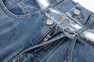 Quần jeans LISA BLACKPINK ORDER QC