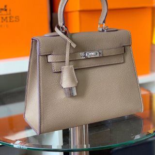 Túi khoác Hermes kelly