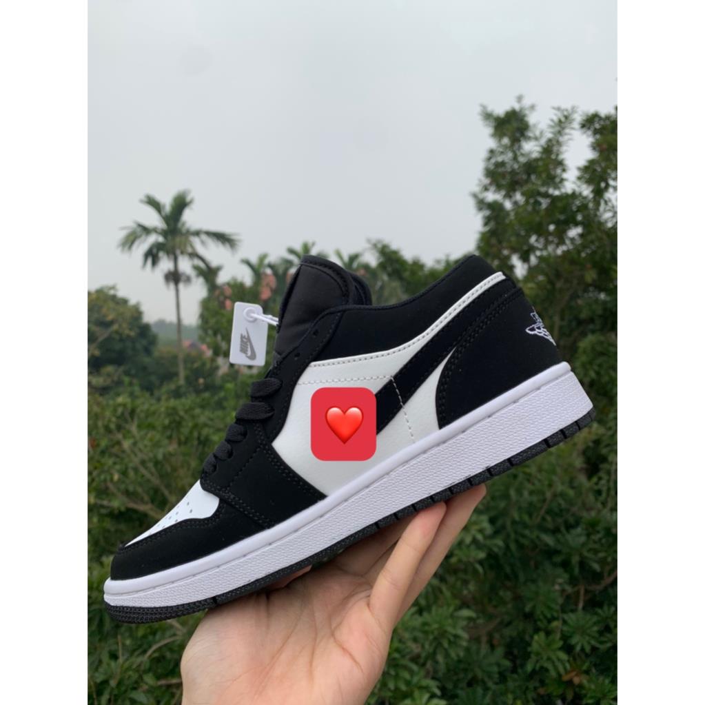 Giày Jordan low panda đen trắng