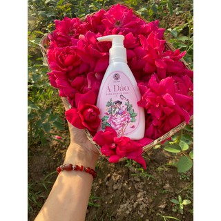Dung dịch vệ sinh phụ nữ ả đào - mộc nhan natural, hồng hào, trẻ hóa