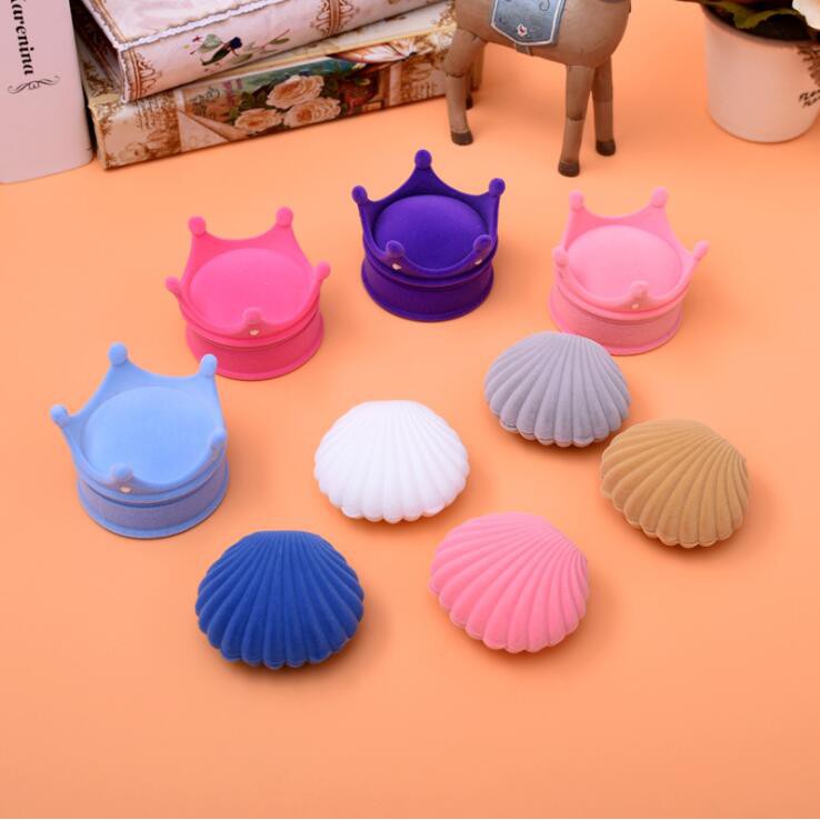 Hộp Đựng Trang Sức Hình Vỏ Sò Tinh Tế