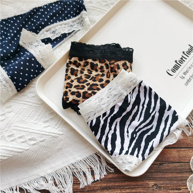 Quần lót họa tiết báo, quần chip su phối ren phong cách cá tính - 317 - Moon Underwear