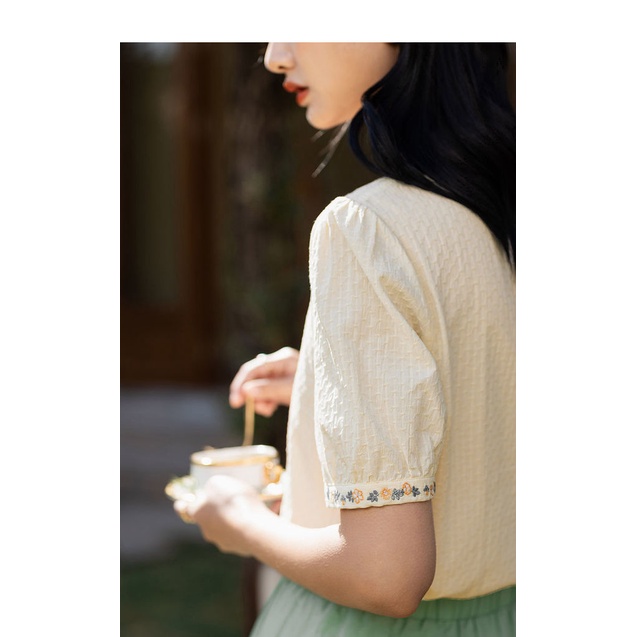 Áo Sơ Mi Cotton Ngắn Tay Cổ Vuông Thêu Họa Tiết Thời Trang Mùa Hè Cho Nữ