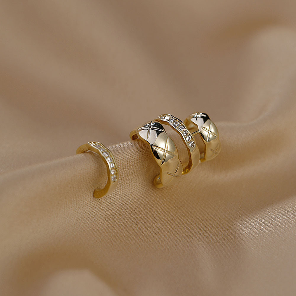 COD Khuyên Tai Nữ Trang Tạo Hình Độc Đáo