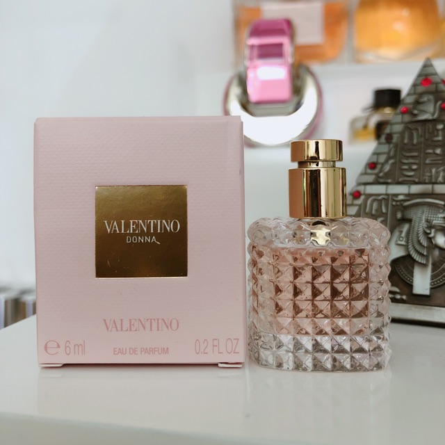 Nước hoa mini Va len ti no do na