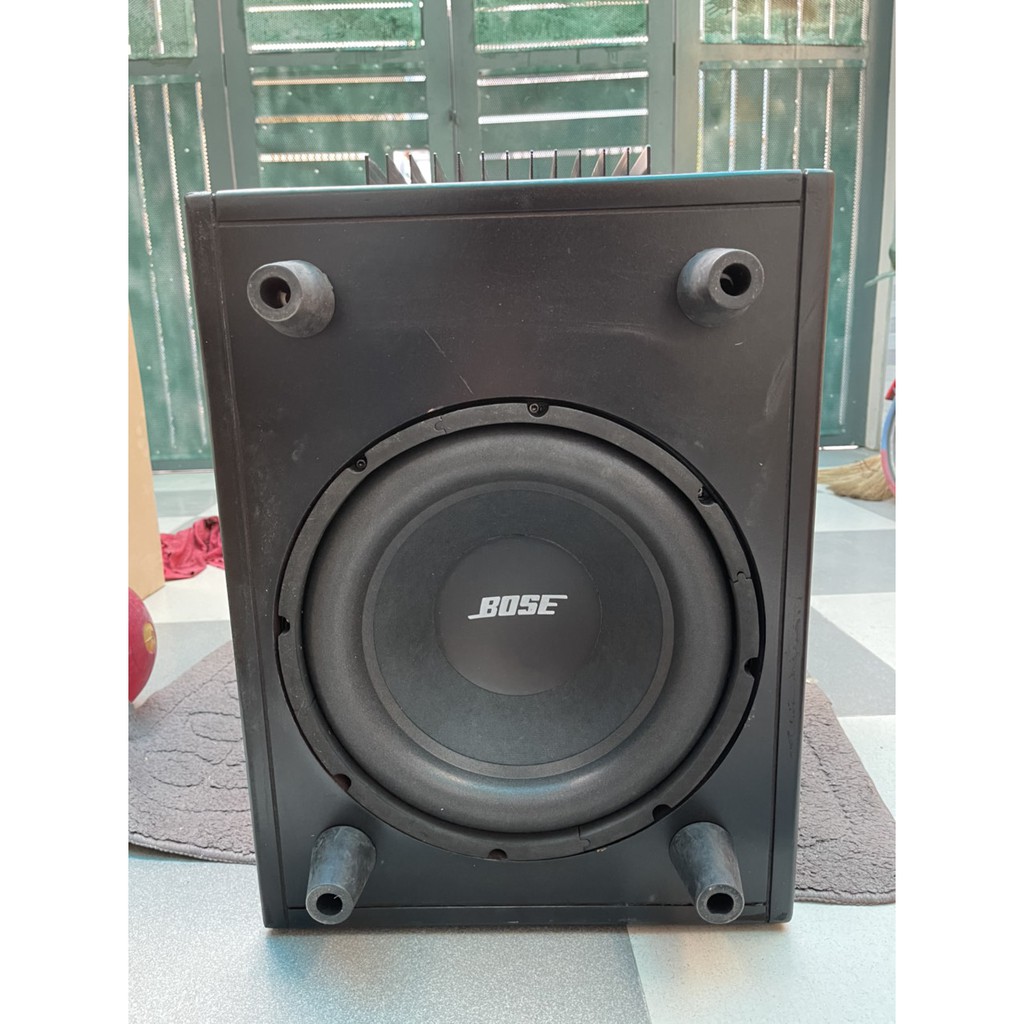 Sub Bose 1200 nhập khẩu nguyên kiện nguyên đai bảo hành 12 tháng có lực đánh bass chắc mạnh,tiếng bass chắc sâu