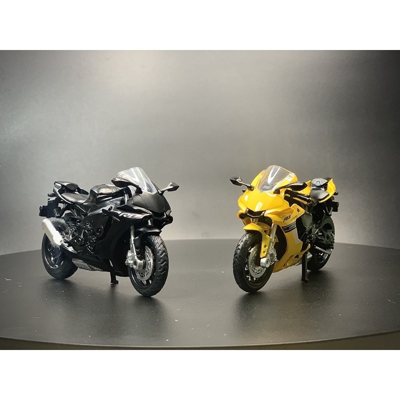 XE MÔ HÌNH - MOTO YAMAHA R1 tỷ lệ 1:18 CHLstore Mô Hình Xe Đua